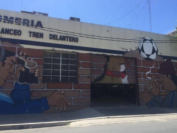  Lote de Terreno con Local en La Boca